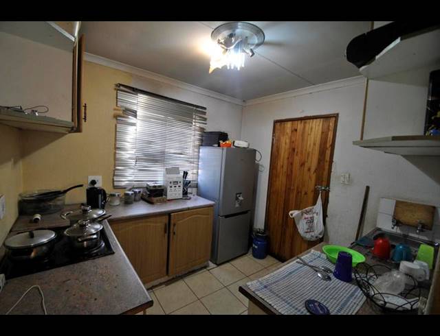 2 BEDROOM HOUSE FOR SALE IN DAWN PARK